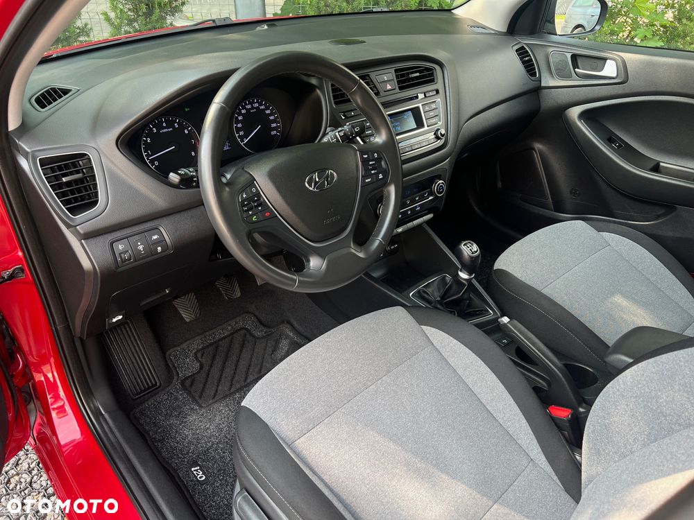 Hyundai i20 blue 1.2 Advantage - 25