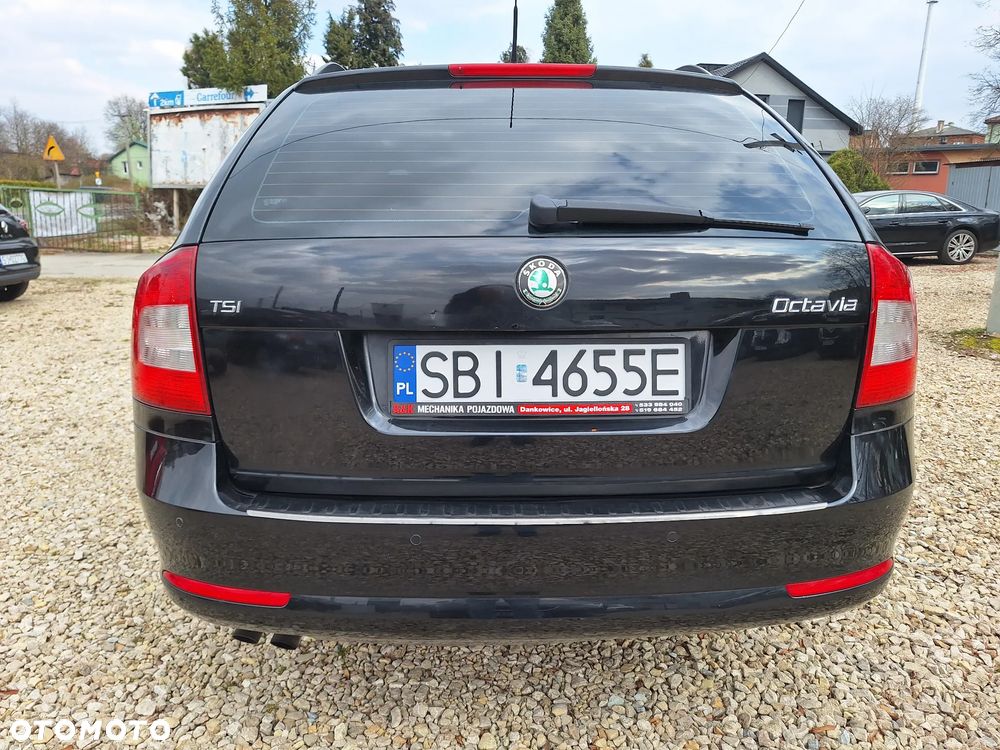 Skoda Octavia - 10