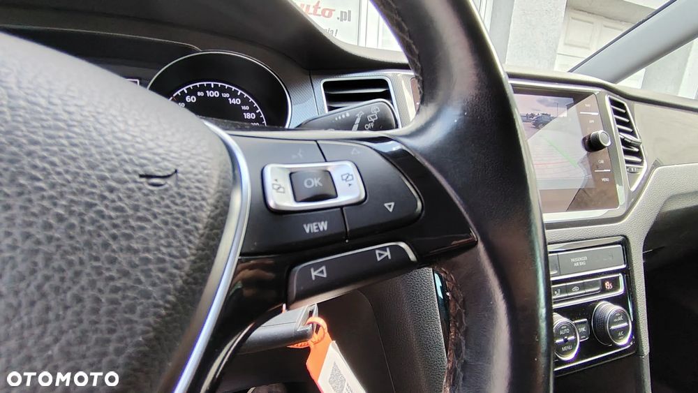 Volkswagen Golf Sportsvan SV 1.5 TSI ACT Comfortline - 21