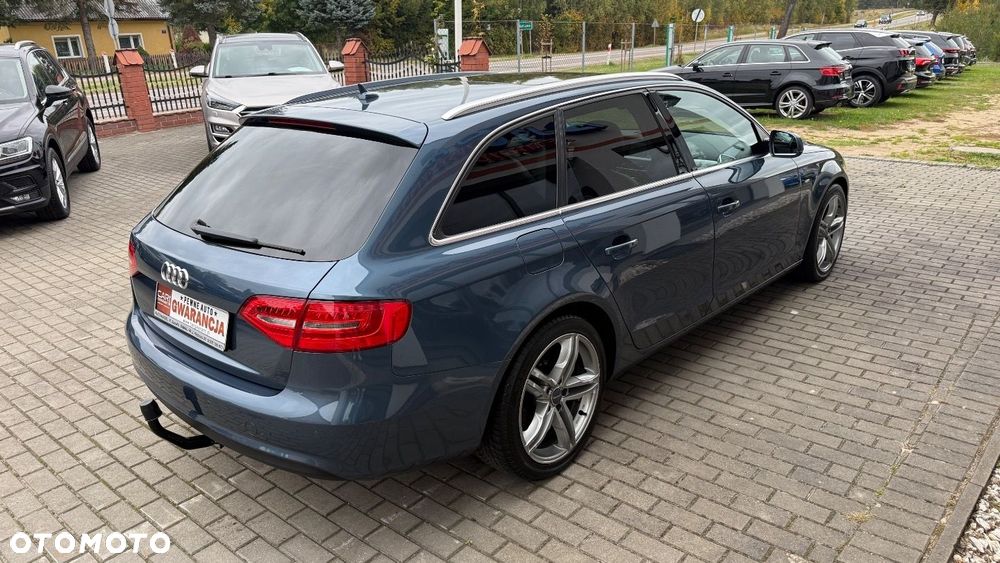 Audi A4 Avant - 16