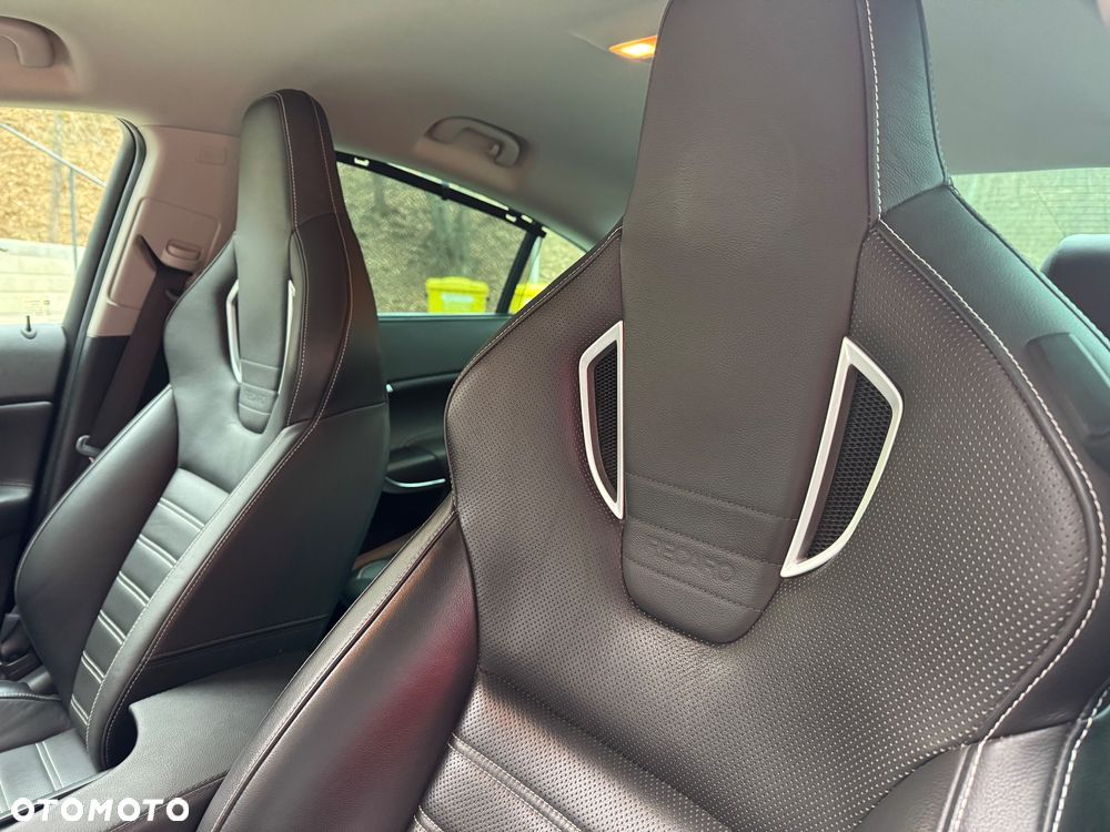 Opel Insignia 2.0 CDTI Sport - 25