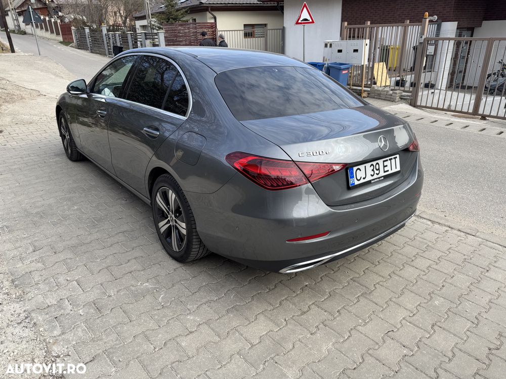 Mercedes-Benz C 300 e 9G-TRONIC Avantgarde - 2