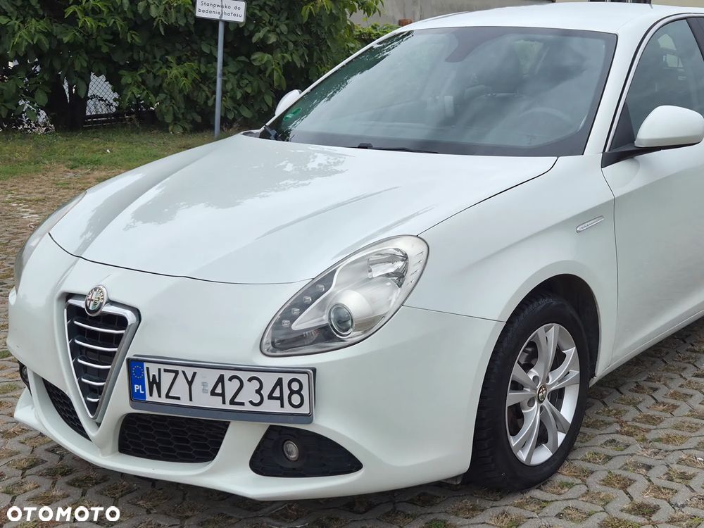 Alfa Romeo Giulietta 1.6 JTDM Distinctive - 10