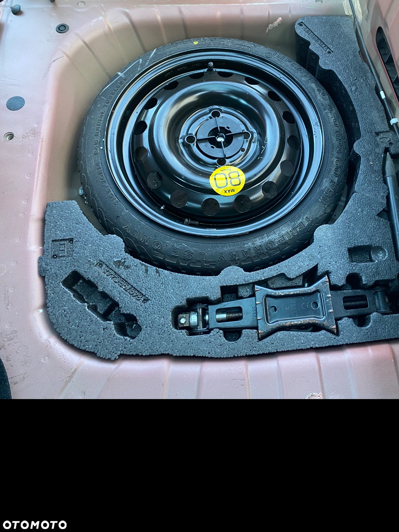 NISSAN MICRA K12 koło zapasowe dojazdówka klucz lewarek wkład - 3