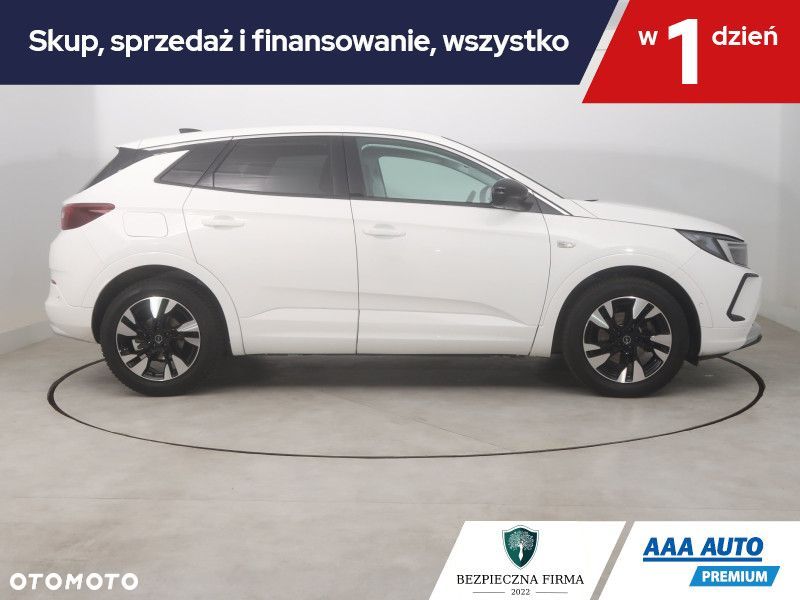 Opel Grandland X - 8