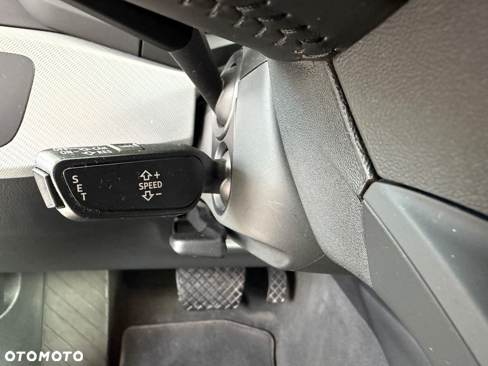 Audi A4 Avant 2.0 TDI S tronic quattro - 26