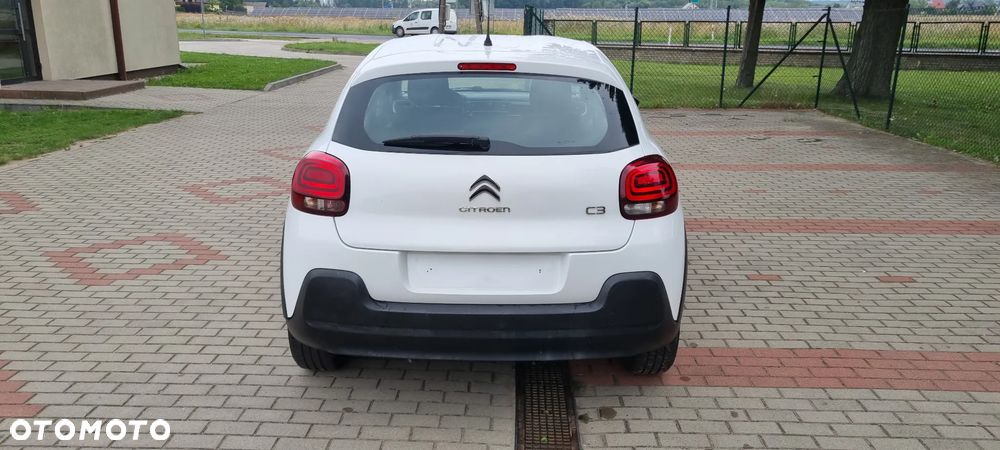 Citroën C3 Pure Tech 68 LIVE - 4