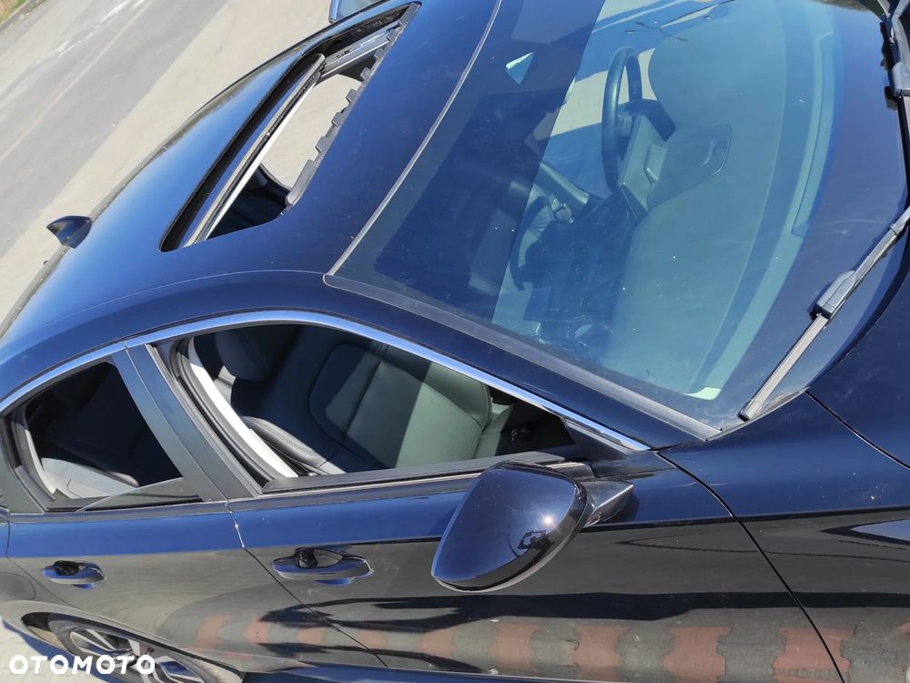 Honda Civic 1.5 i-VTEC Turbo CVT Prestige - 23