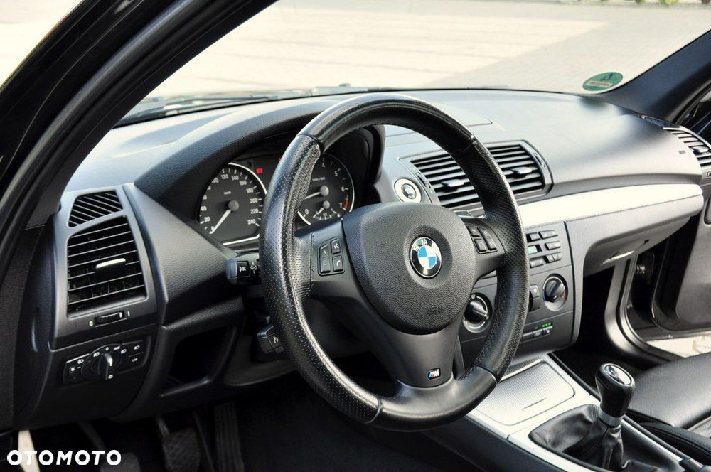 BMW Seria 1 - 23