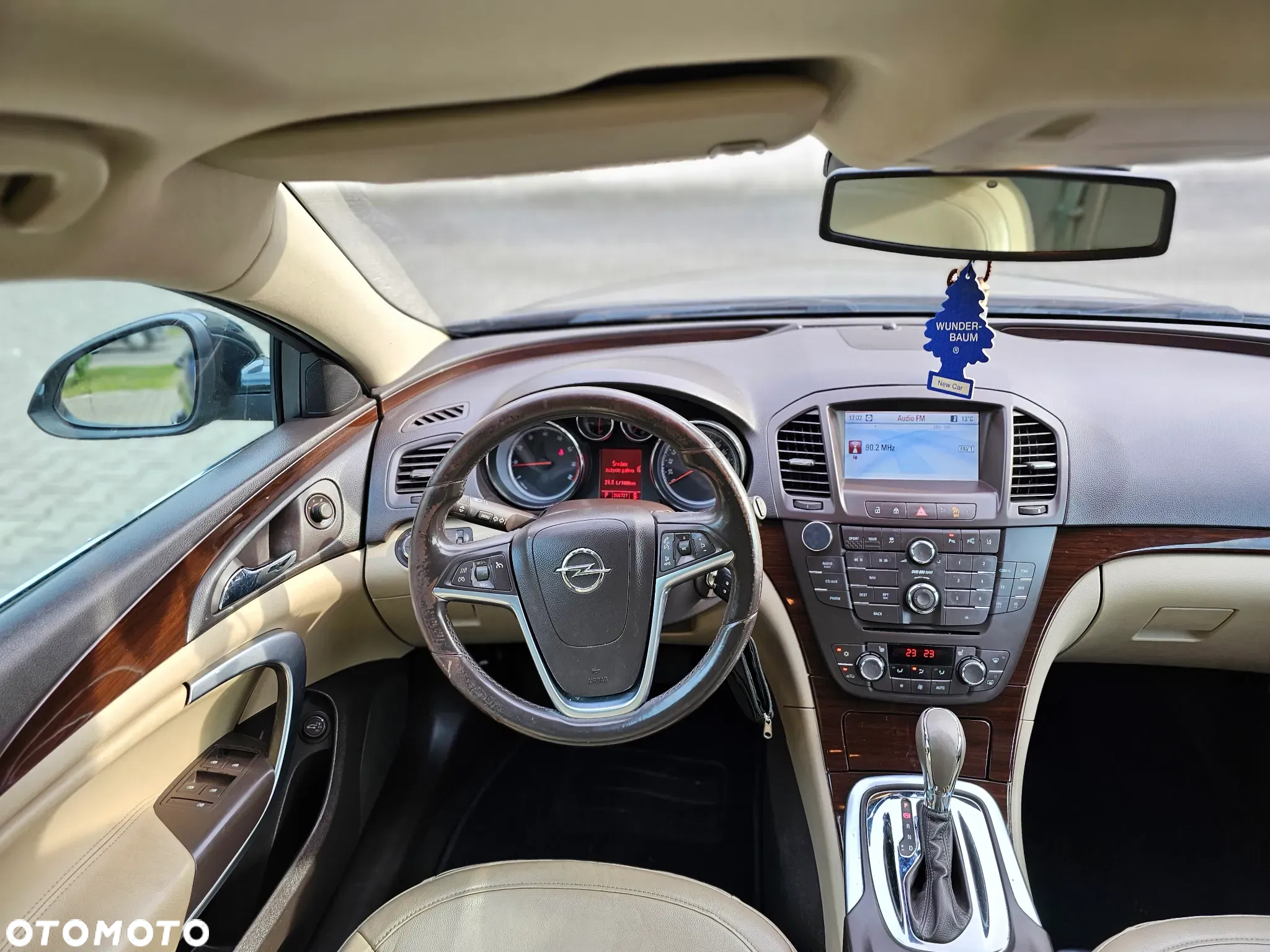 Opel Insignia - 12