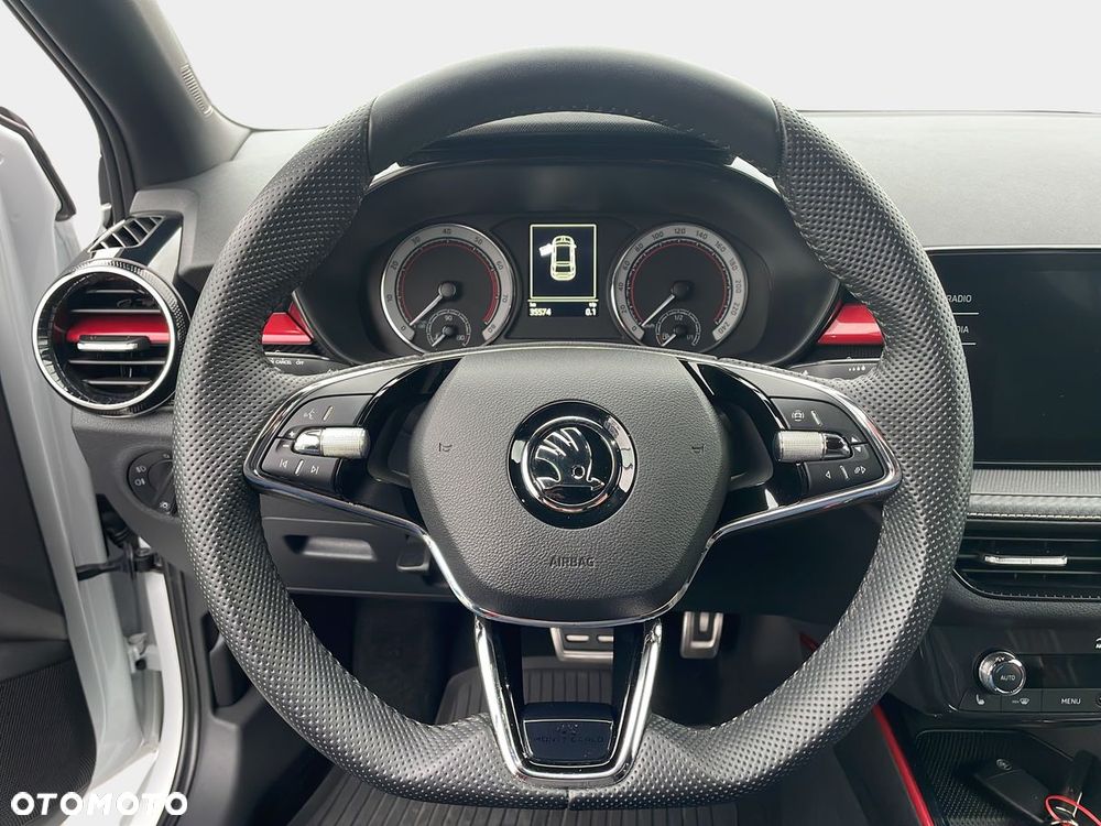 Skoda Fabia 1.5 TSI DSG Monte Carlo - 12