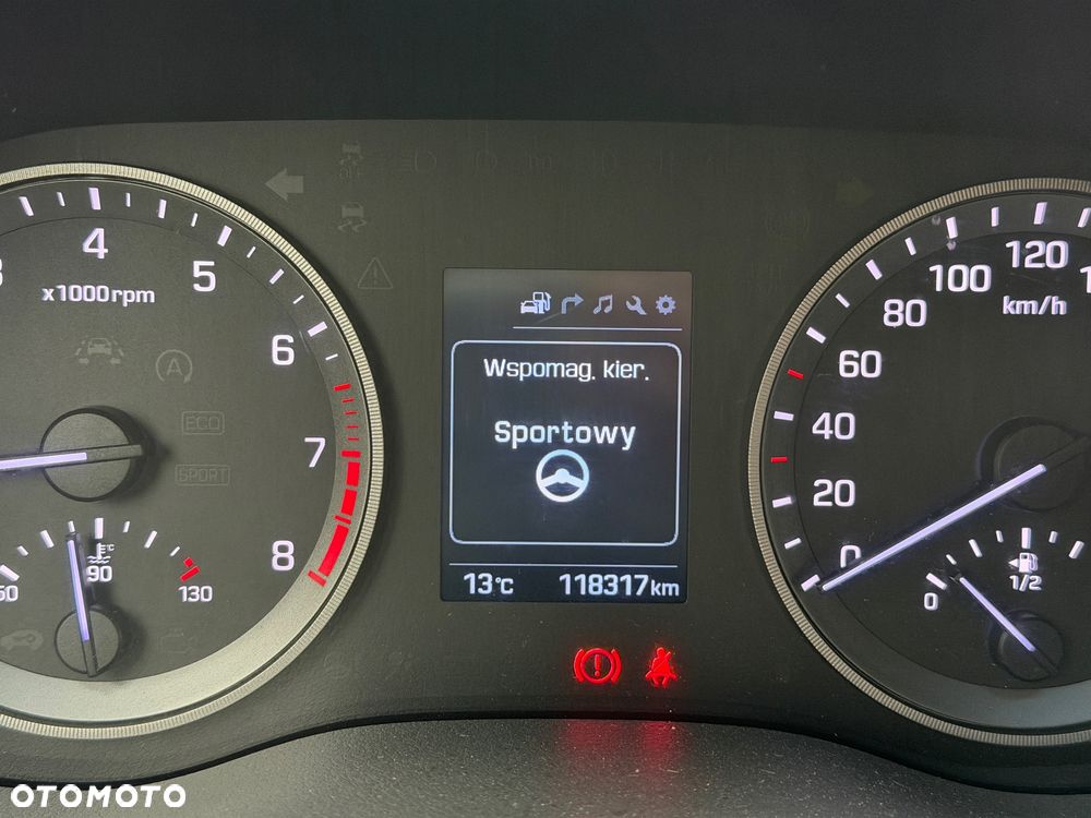 Hyundai Tucson 1.6 GDI BlueDrive Style 2WD - 36