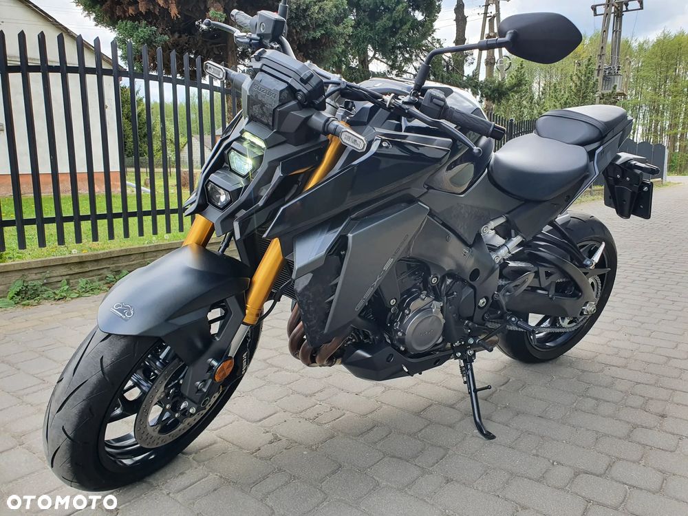Suzuki GSX 1000 - 1