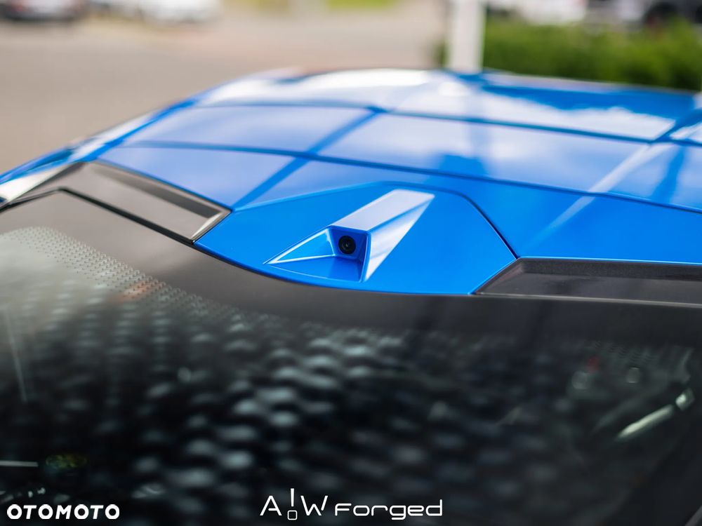 Chevrolet Corvette - 16