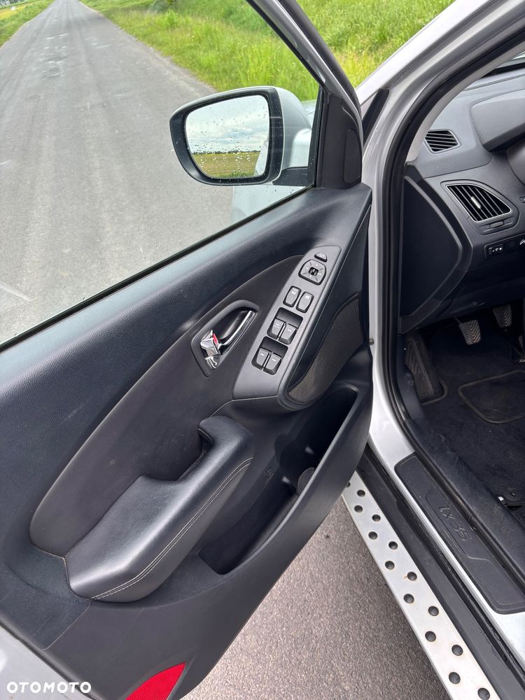 Hyundai ix35 1.7 CRDi Premium 2WD - 12
