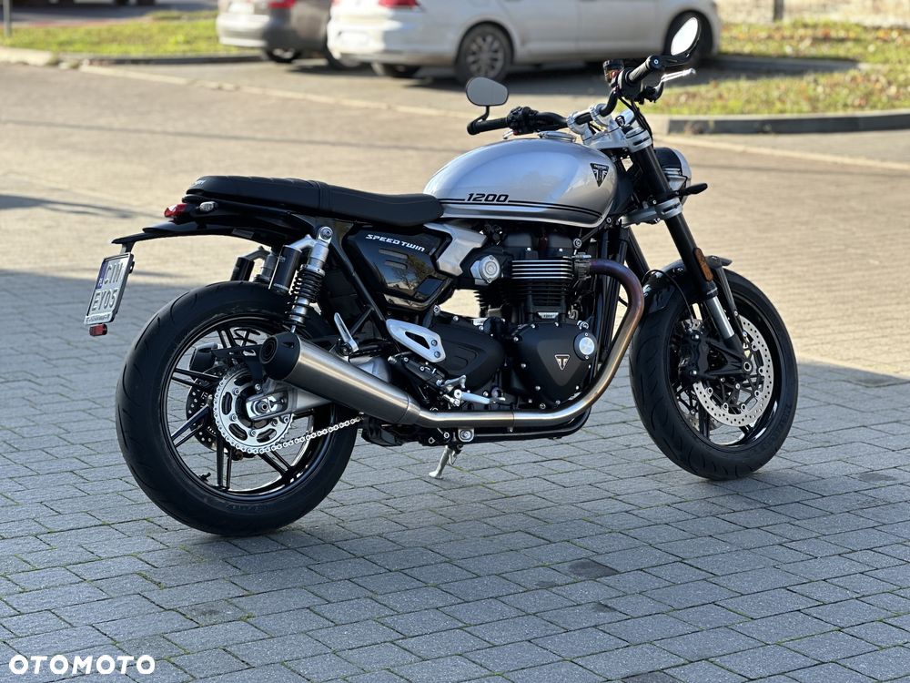Triumph Speed Twin - 4