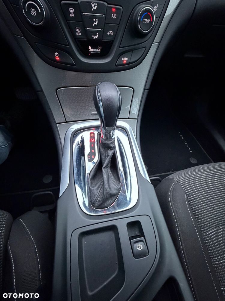 Opel Insignia 1.6 ECOTEC Edition - 16