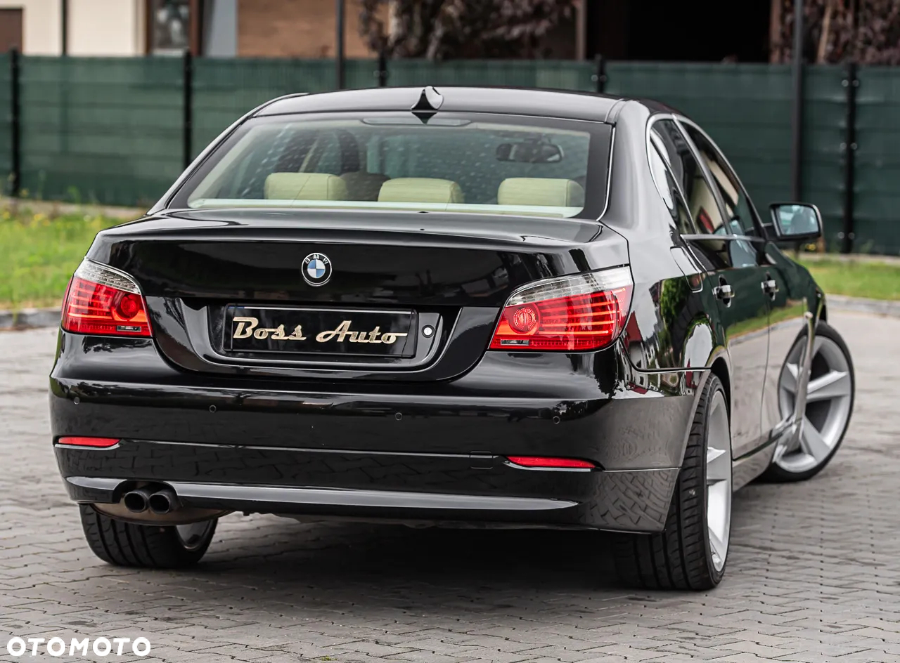 BMW Seria 5 - 12
