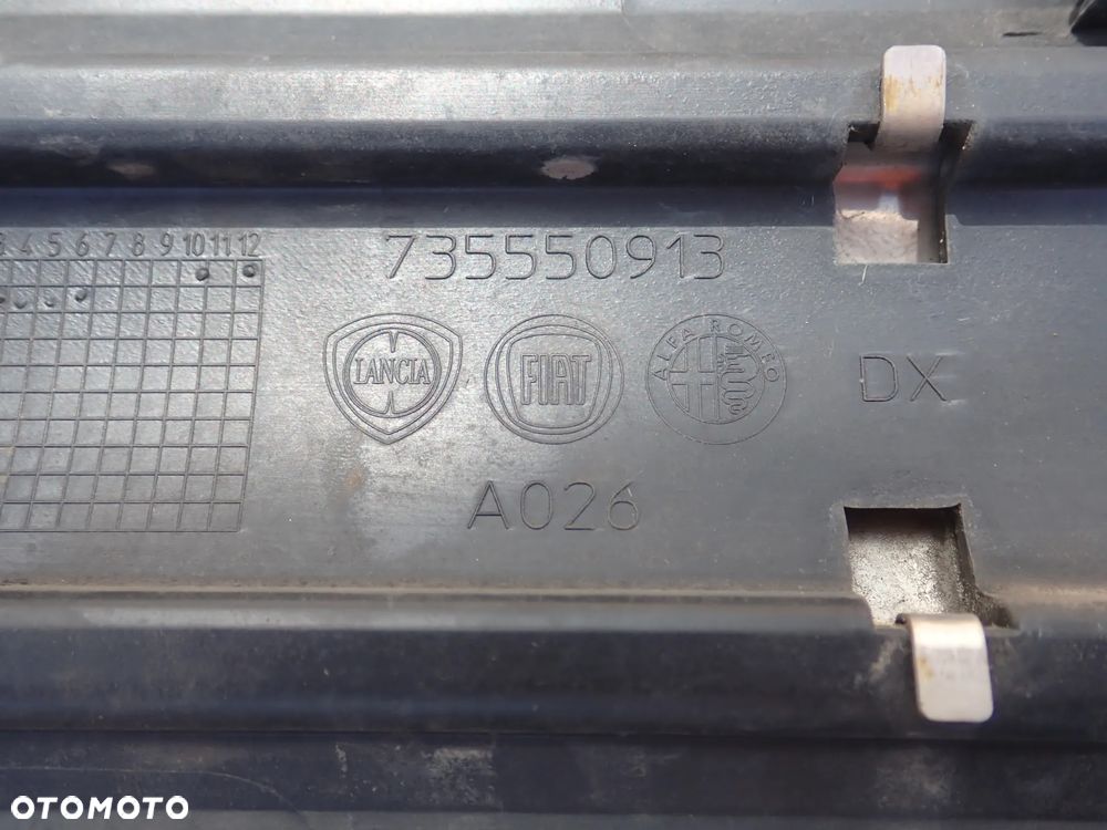 FIAT 500L LISTWA DRZWI PRAWY PRZÓD 735550913 - 3