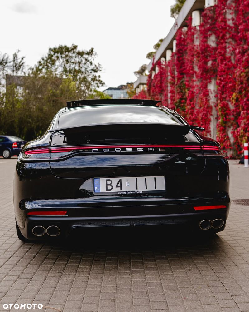 Porsche Panamera - 18