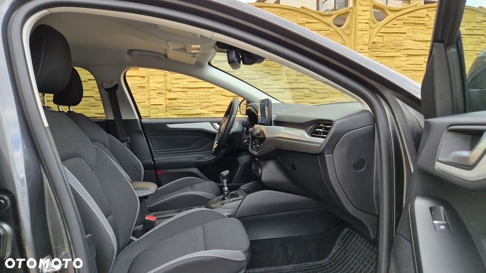 Ford Focus 1.5 EcoBlue STart-Stopp-System TITANIUM - 8