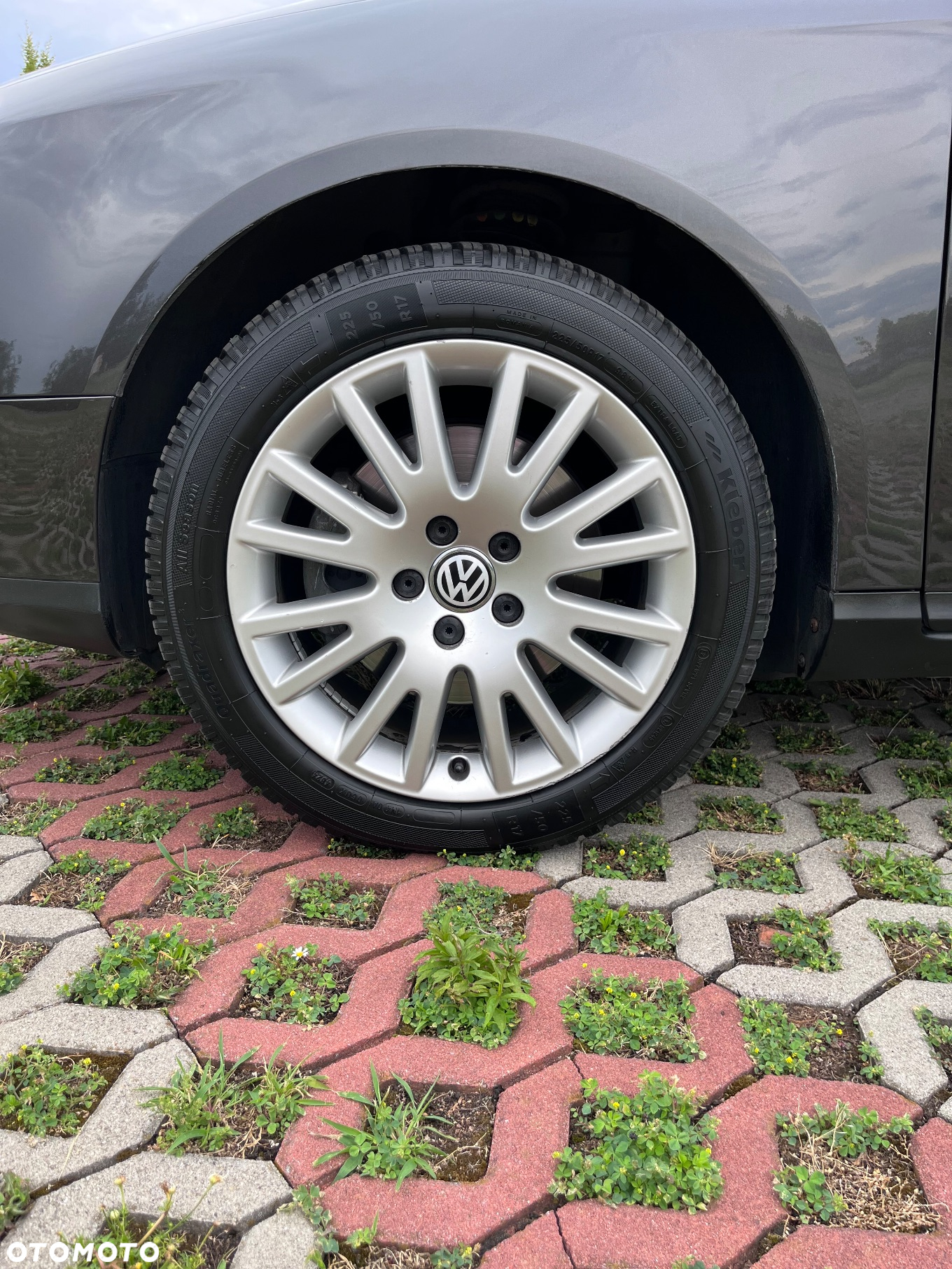 Volkswagen Passat 1.6 FSI Highline Tiptr - 13