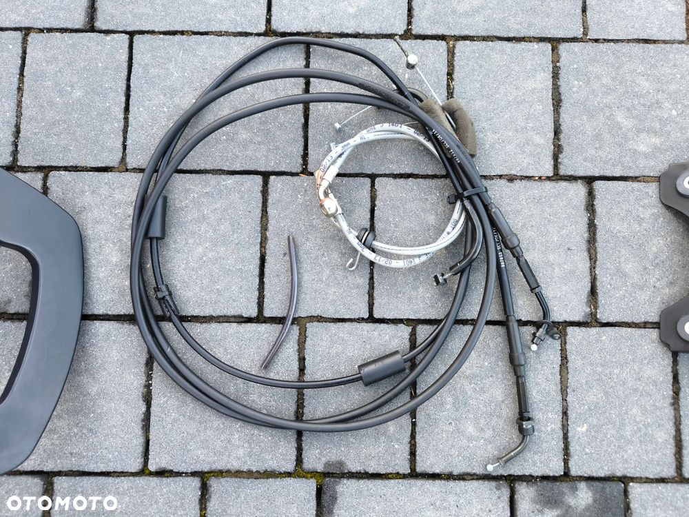 Suzuki GSX - 34