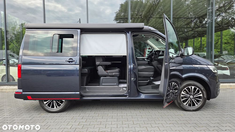 Volkswagen California - 34