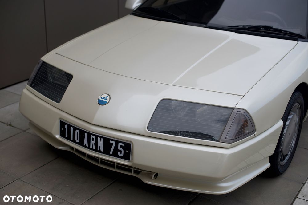 Renault Alpine V6 - 7