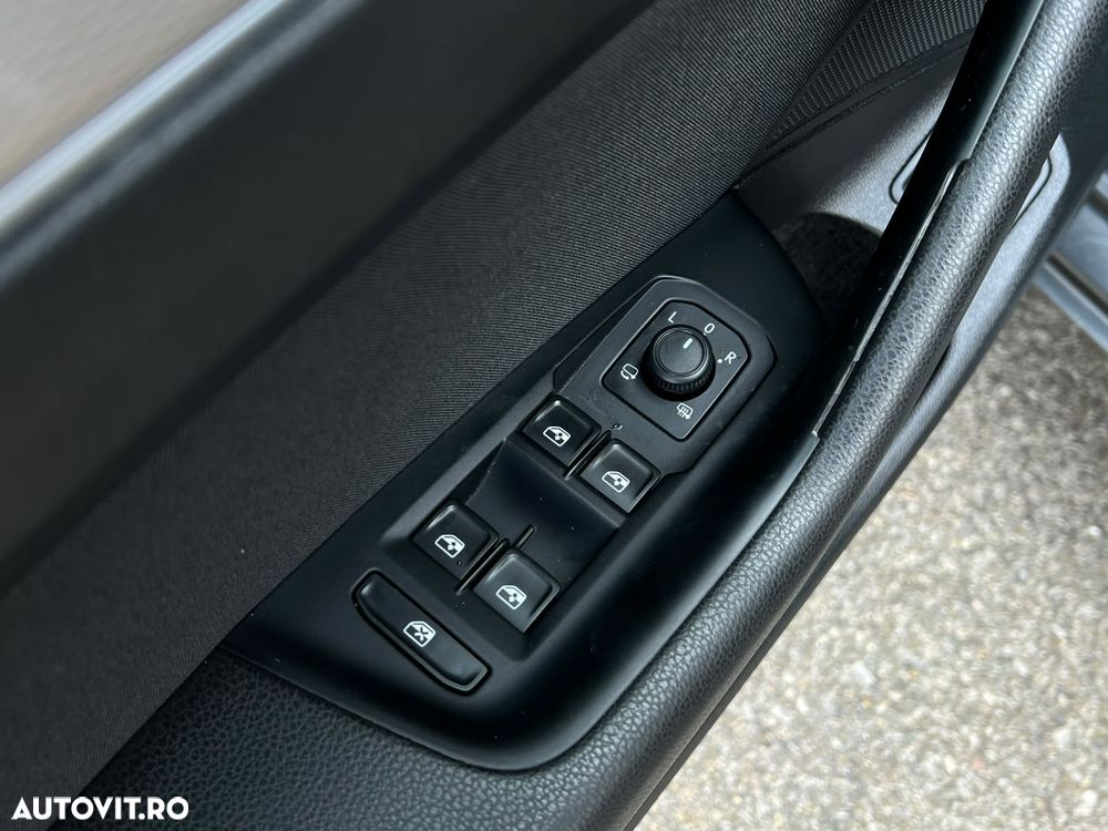 Volkswagen Passat 1.4 TSI DSG GTE - 38