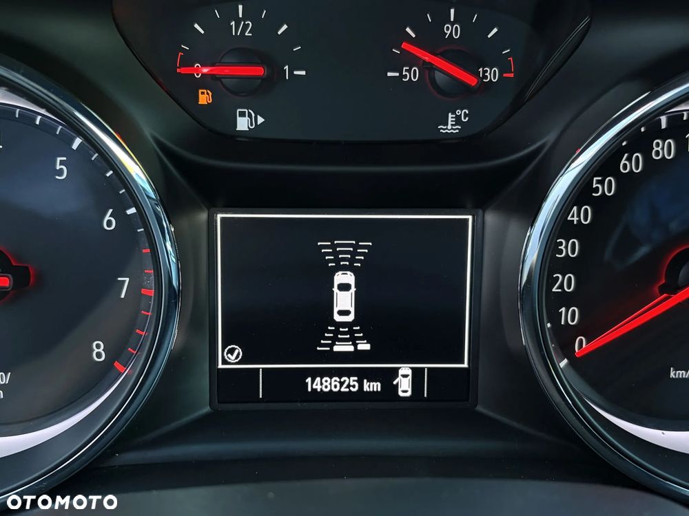 Opel Insignia - 27