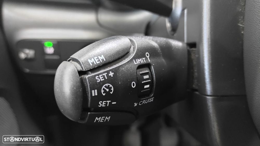 Citroën C3 1.2 PureTech Shine - 35