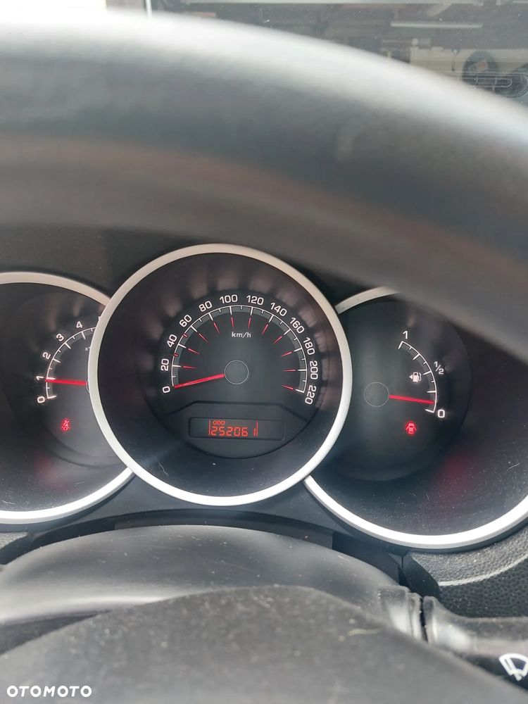 Kia Venga - 2
