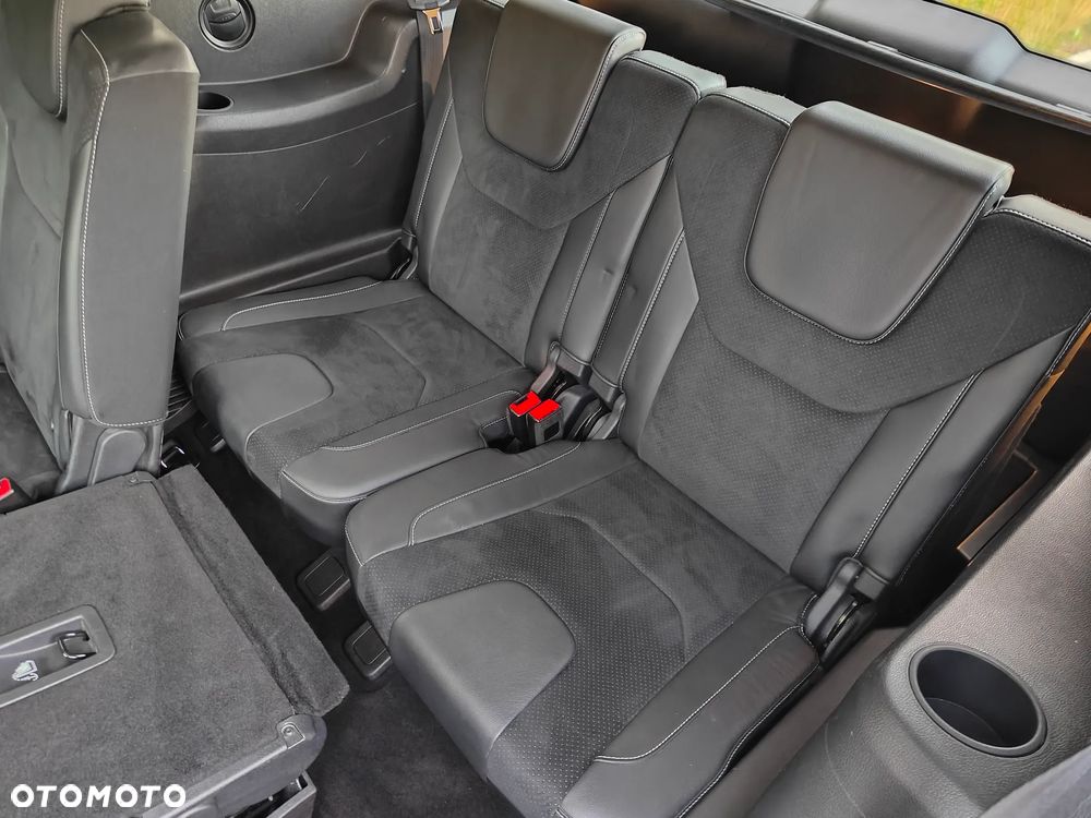 Ford S-Max 2.0 TDCi Titanium - 36