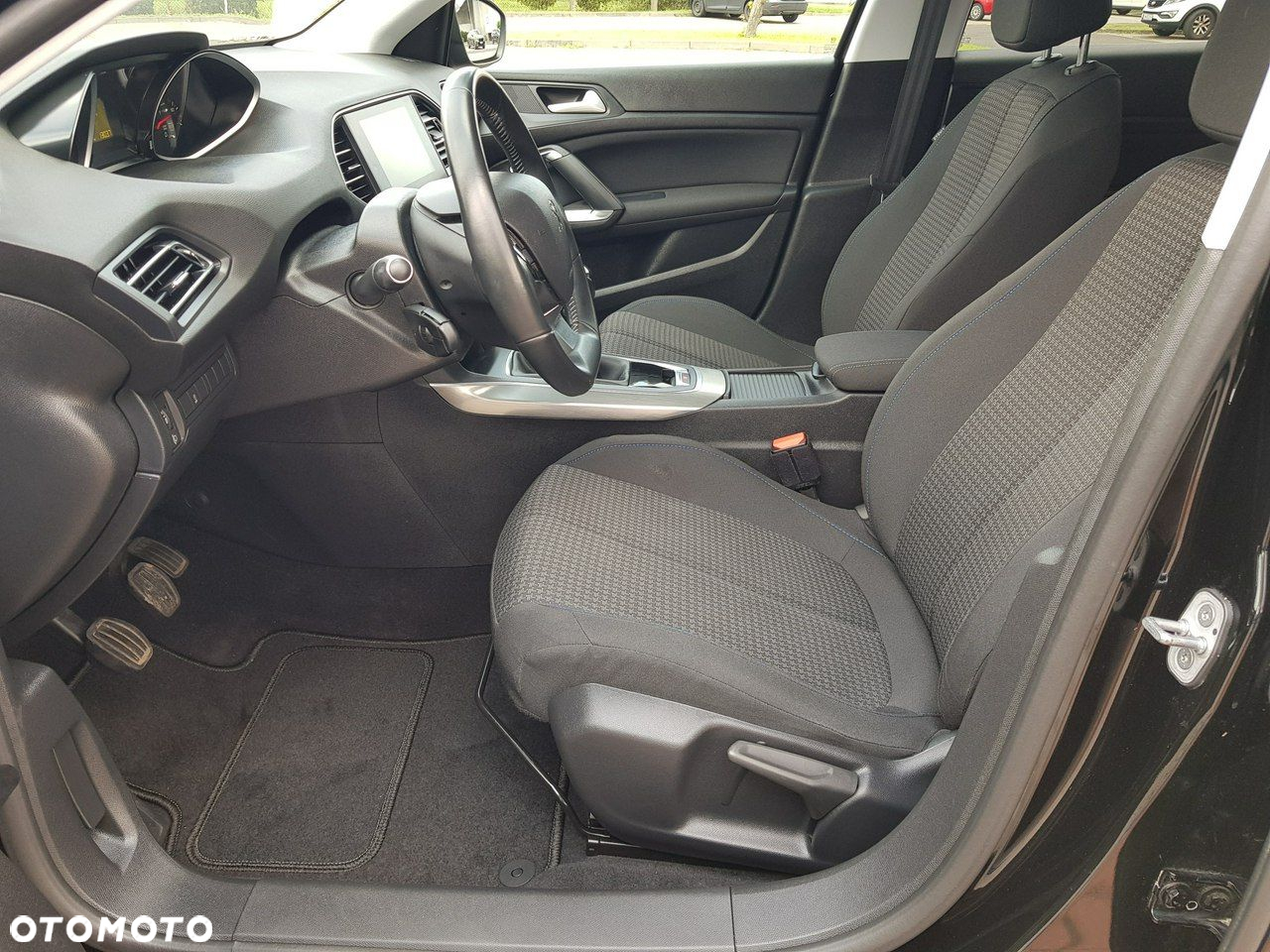 Peugeot 308 - 9
