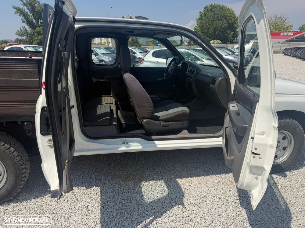 Mazda B 2500 2.5TD 4X4 3LUG c/ AC - 12