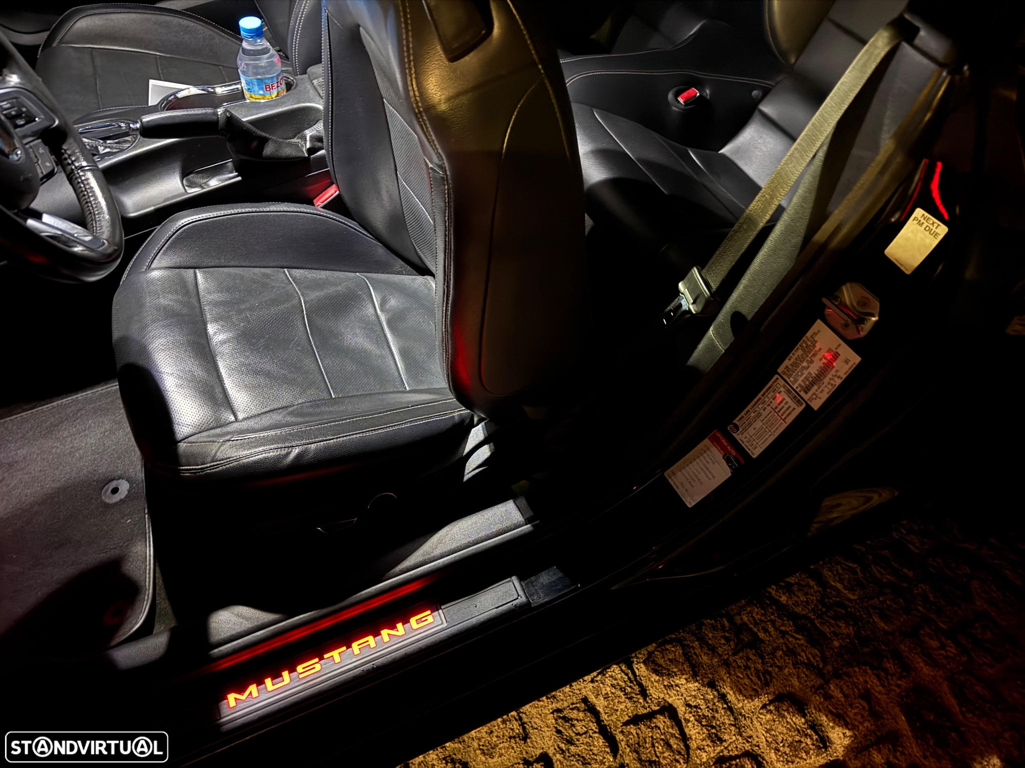 Ford Mustang Cabrio 2.3 Eco Boost - 11