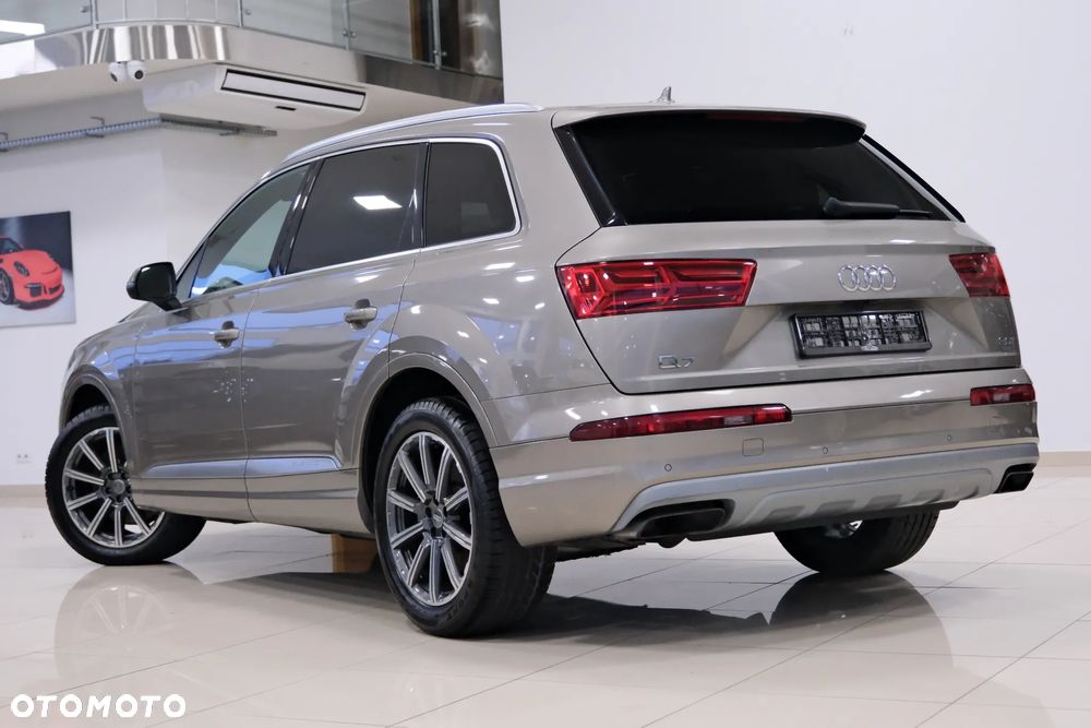 Audi Q7 - 20