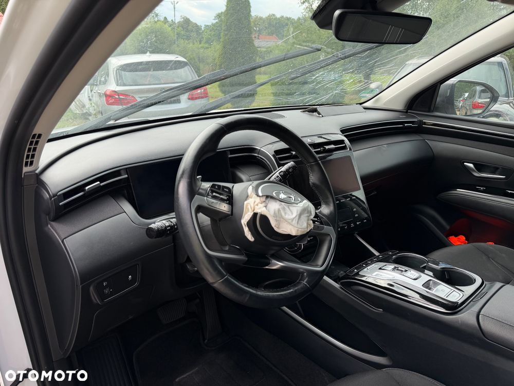 Hyundai Tucson 1.6 T-GDi 48V-Hybrid 2WD DCT Trend - 23