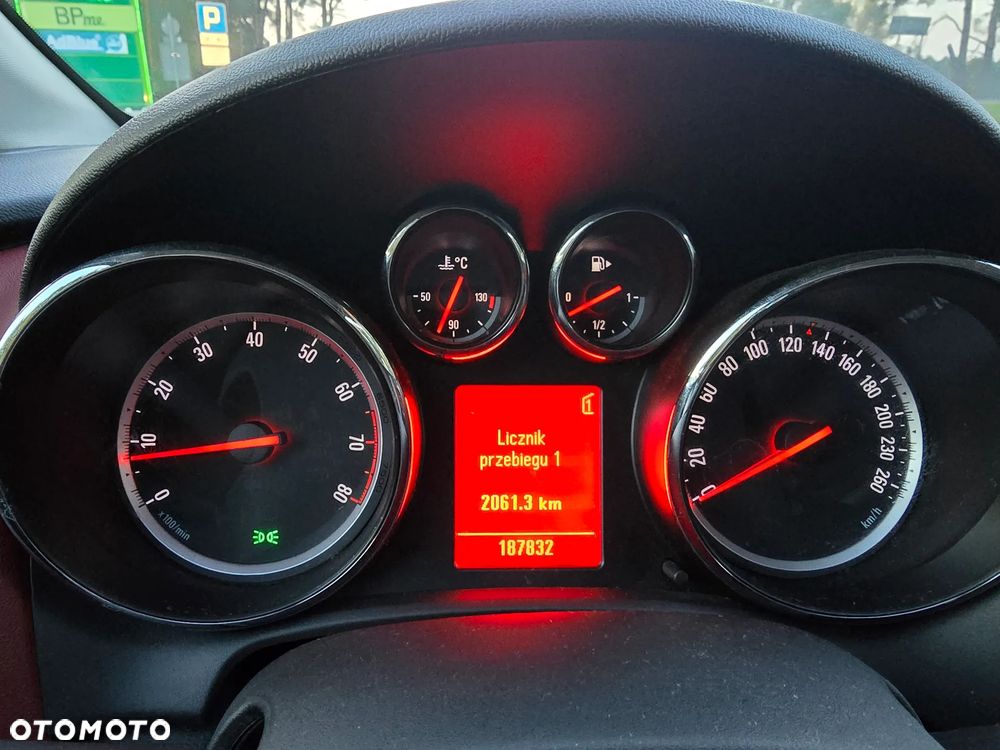 Opel Astra - 14