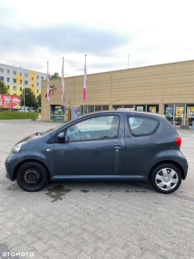 Toyota Aygo - 4