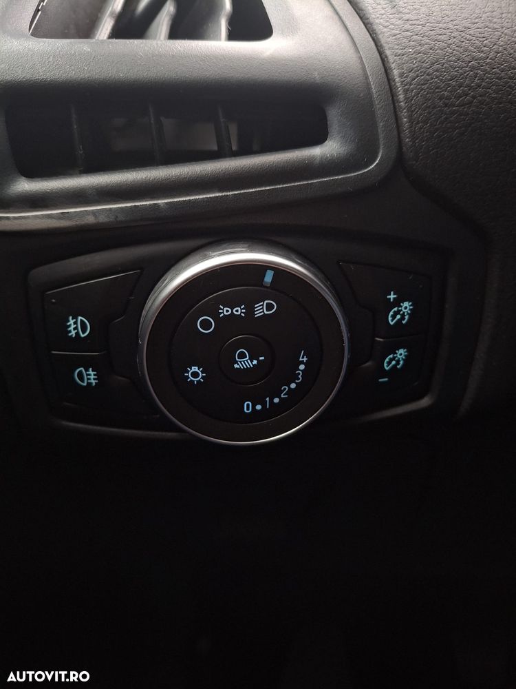 Ford Focus 1.0 EcoBoost Start Stop Trend - 14