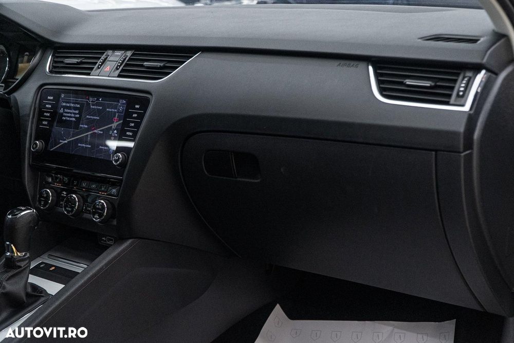 Skoda Octavia Combi 1.0 TSI DSG Style - 33