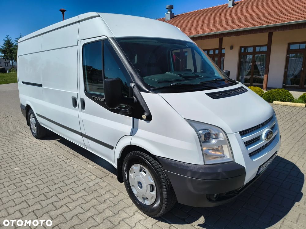 Ford Transit - 1