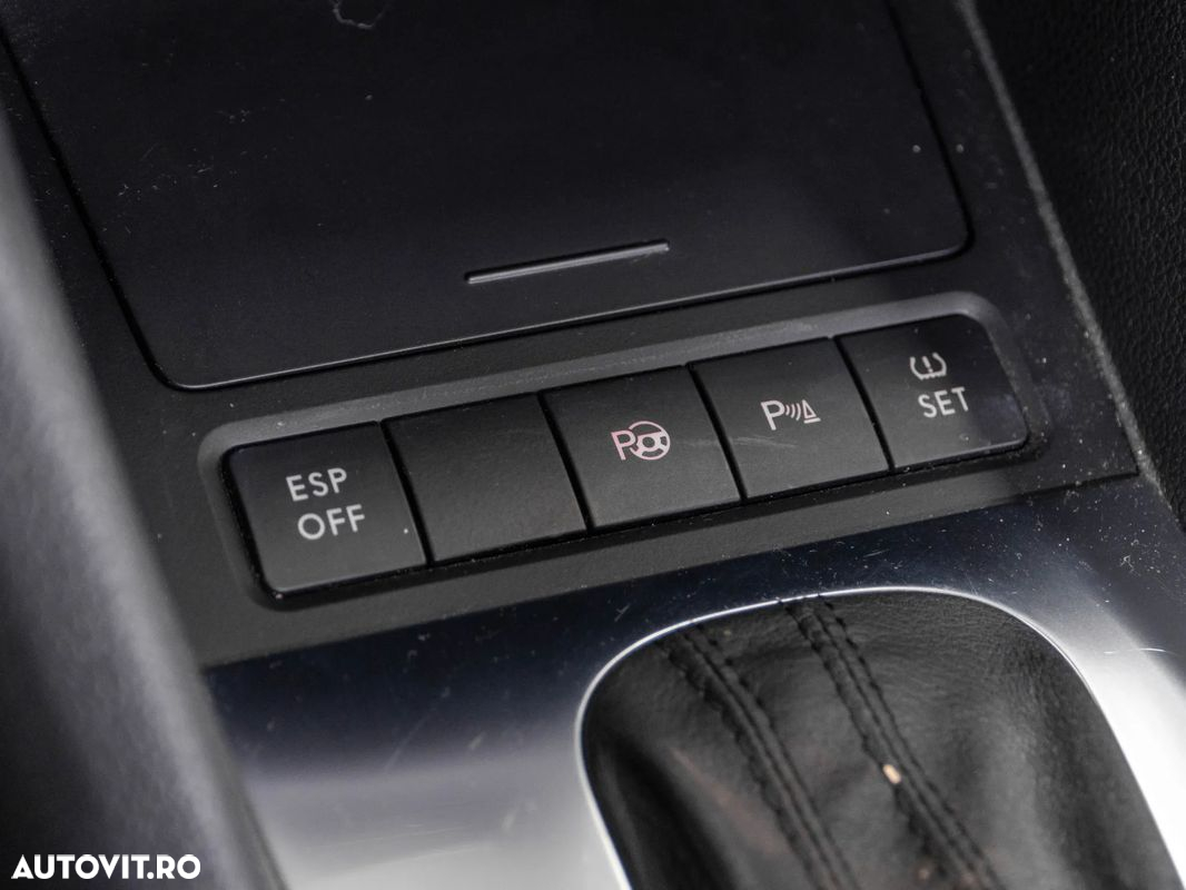 Volkswagen Golf - 17