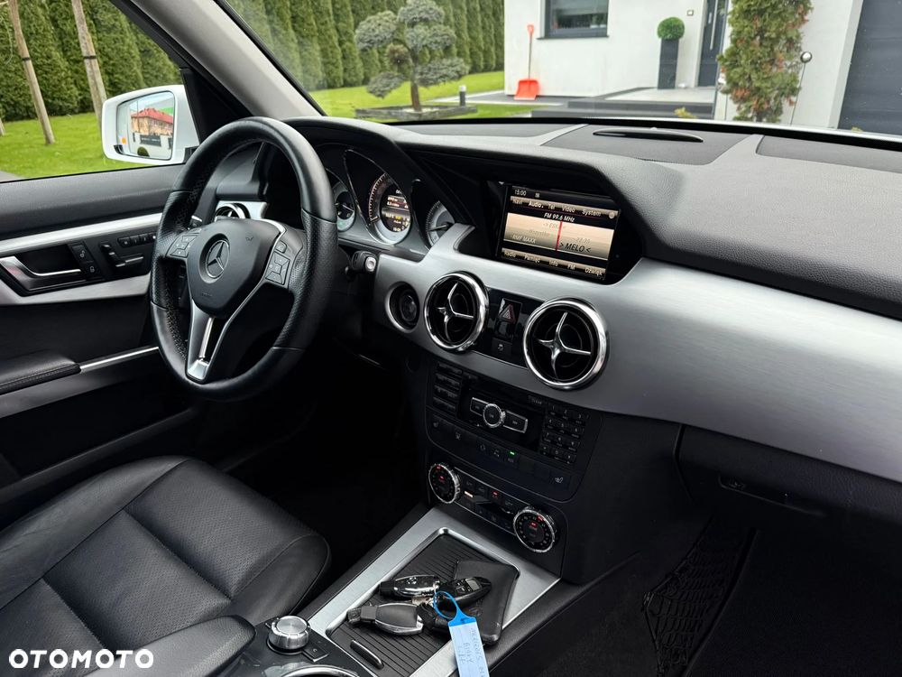 Mercedes-Benz GLK 350 CDI 4Matic (BlueEFFICIENCY) 7G-TRONIC - 34
