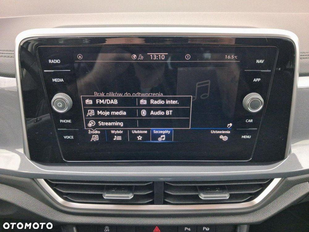 Volkswagen T-Roc - 25