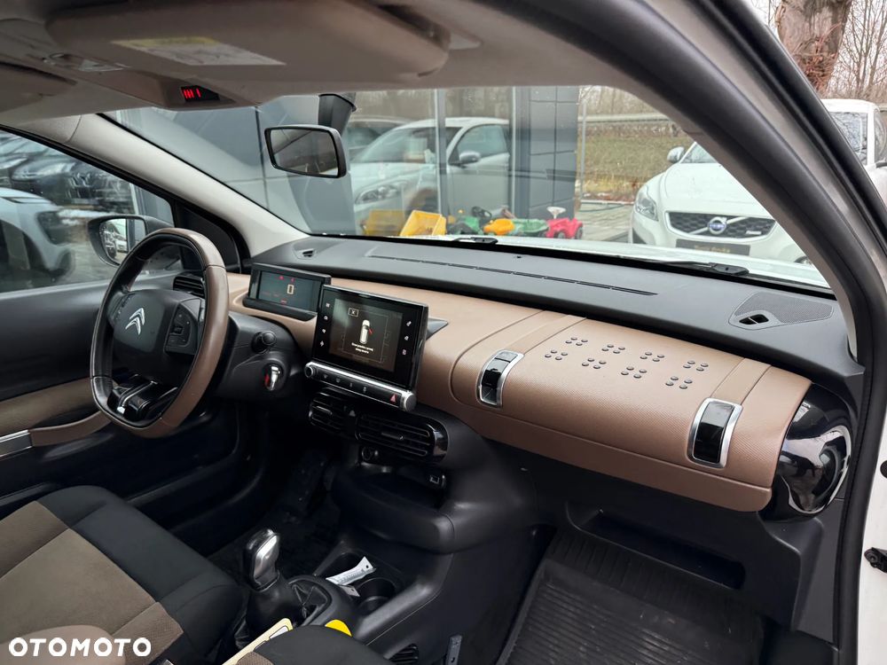 Citroën C4 Cactus - 26