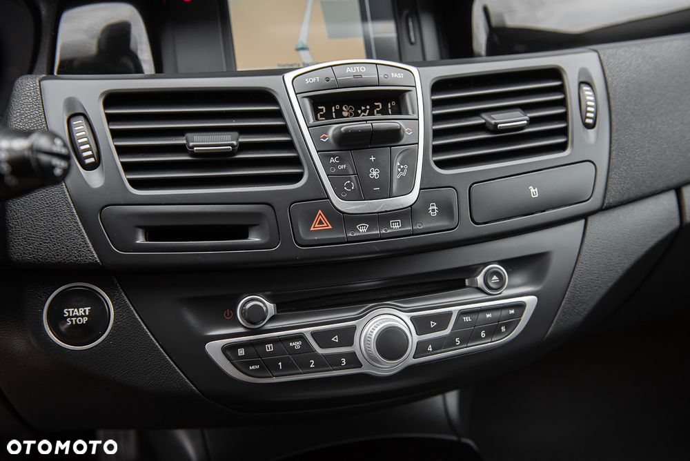 Renault Laguna 2.0 dCi Bose Edition - 22