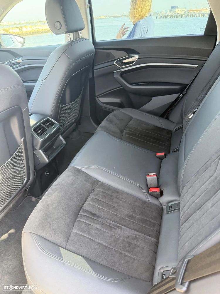 Audi e-tron 55 quattro - 4